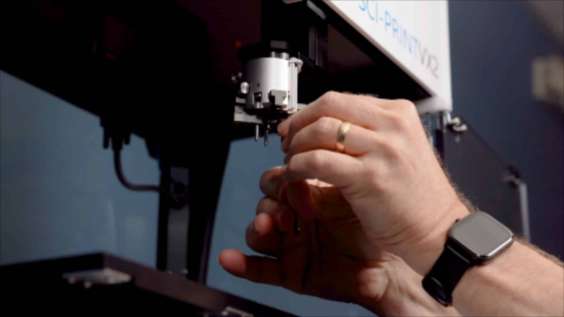 Scinomix Universal Gripper - Image 5